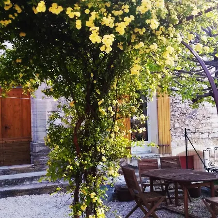 B&B D'hotes Face Au Lavoir